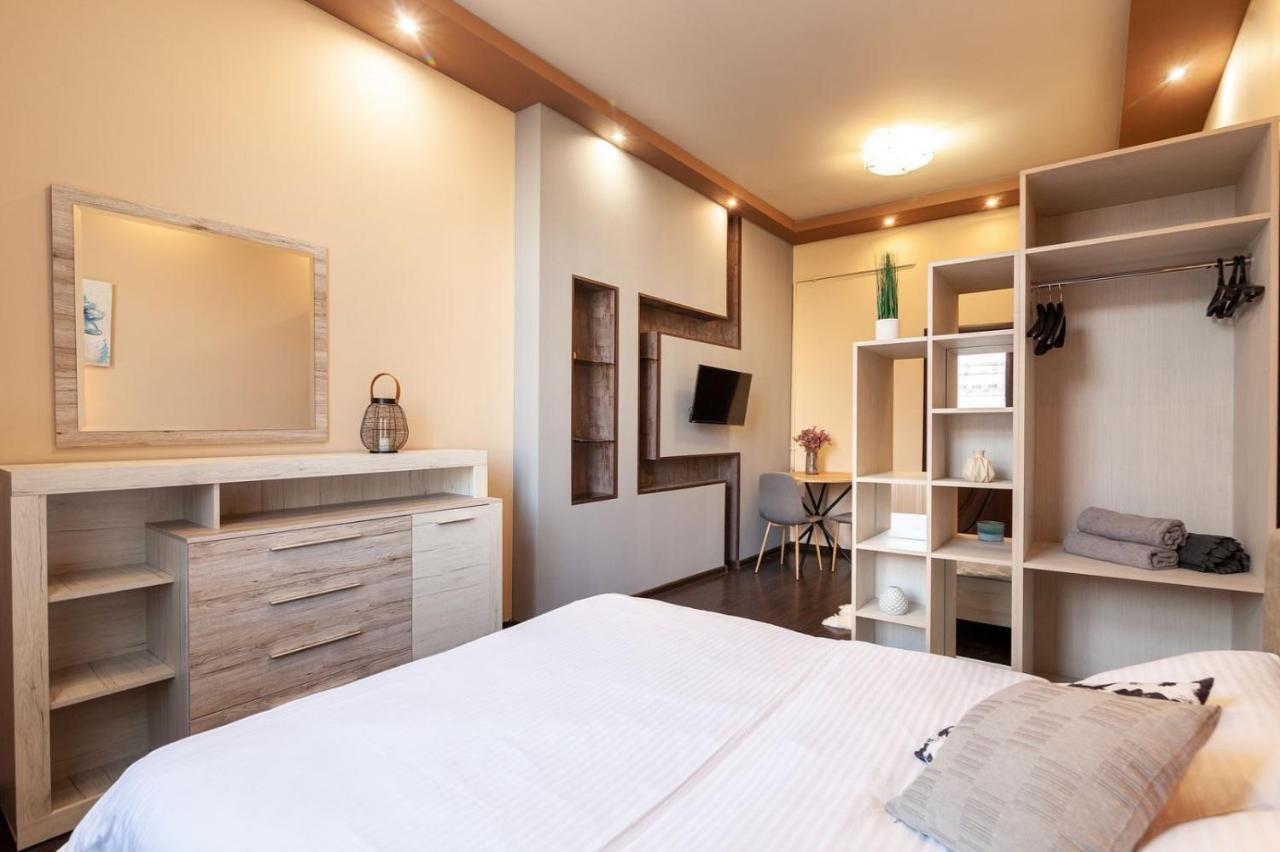 Ogienko Street Center Apartamento Lviv Exterior foto